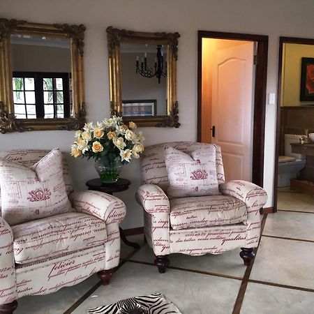 Five Burnham Guest House Дурбан Номер фото